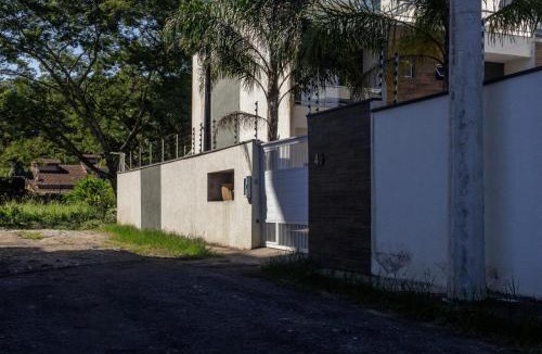 Caraguatatuba House | Serena Beach Triplex