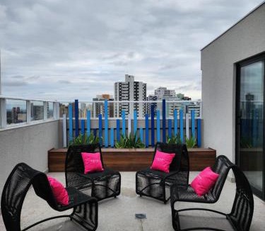 Maringa Apartment | Seu Refúgio Moderno na Zona 7 - Be-Deo-1401
