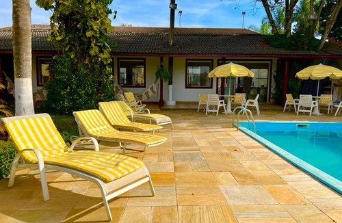 Indaiatuba House | Shared country house for rent for 20 guests.