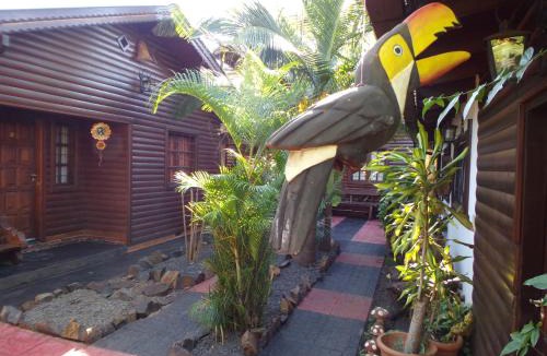 Puerto Iguazu Hotel | Si Mi Capitán - Cabañas & Habitaciones