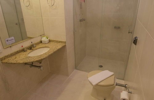 Matriz Hotel | SJ Executive - San Juan Curitiba