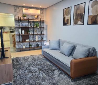 Marista House | Sobrado 3Qts até 6 pessoas super confortável prox flamboyant