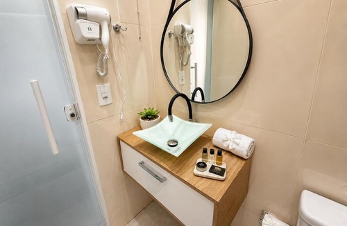 Ourinhos House | Sobrado central | Ar, 4 camas, Wi-Fi 800Mb