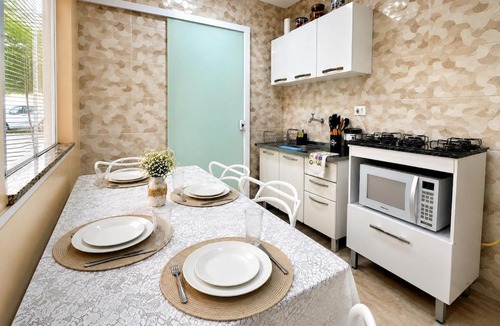 Ourinhos House | Sobrado central | Ar, garagem e Wi-Fi 500Mb