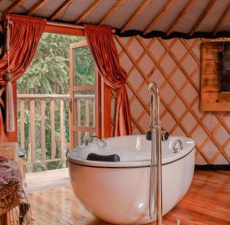 Sao Joaquim Hotel | Solar do Oriente - Glamping mountain experience