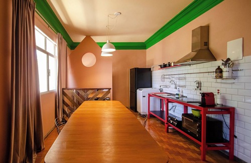 Prado Apartment | Spacious 230m² 4 Bed. Large, Cozy, Sunny Balcony. In the heart of the city.