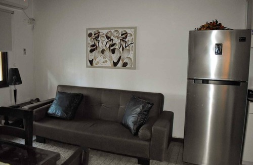 Historic Center House | Spacious 5-bedroom house with WiFi, AC in phenomenal Mendoza