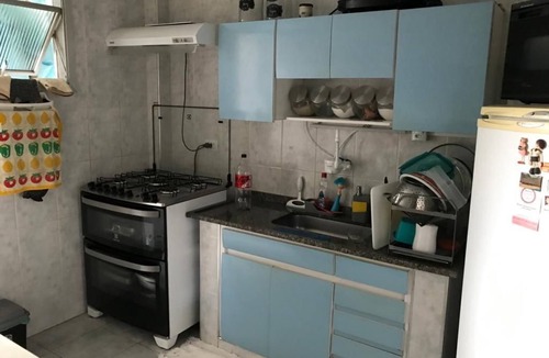 Enseada Apartment | Spacious apartment in Guarujá-Enseada (80m from the beach) for 8 people.