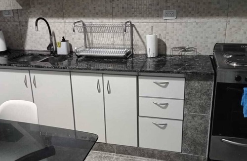 Parque Patricios House | Spacious, comfortable for family and friends. Maximum 7 people, internet.