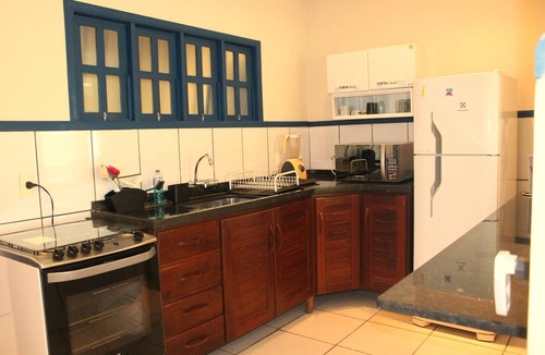 Novo Airao House | Spacious house with garden and 3 suites in Novo Airão.