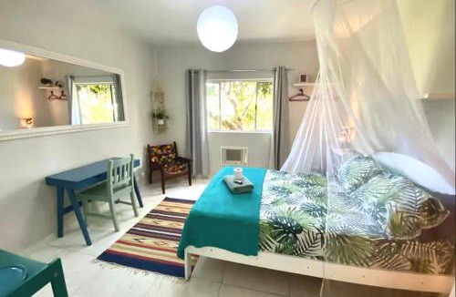 Zona Sul House | Spacious Room at Casa Danni