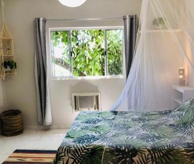 Zona Sul House | Spacious Room at Casa Danni