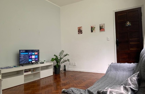 Graca Apartment | Spacious, Simple and Economical next to Barra With Air Conditioning