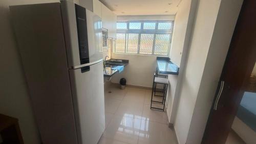 Parque Enseada Apartment | Studio 10 confortável, lazer no condominio, proxima a praia