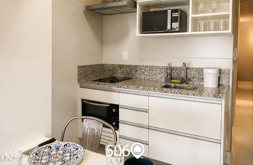 Cotia Apartment | Studio com Forno Elétrico + Geladeira Grande