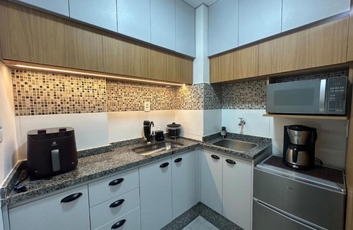 Barbacena Apartment | Studio com piscina e academia