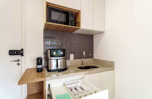 Cerqueira Cesar Apartment | Studio em frente ao Hospital das Clinicas | ZJ 55