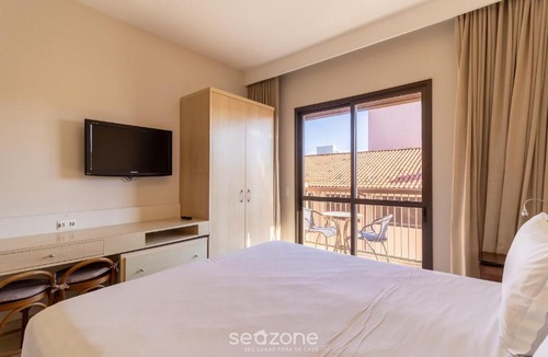Jurere Apartment | Studio in seaside resort Jurerê Beach JBV165