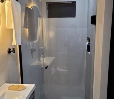 Ribeirao Preto Apartment | Studio Moderno e Prático Wi-Fi Rápido e AC
