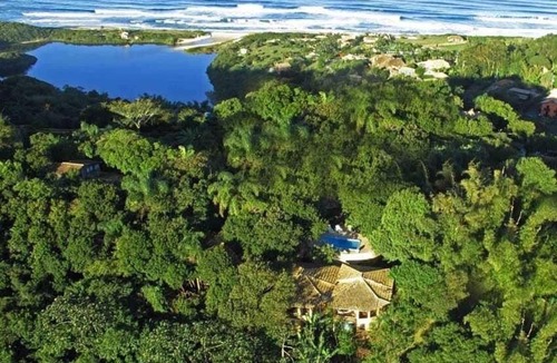 Praia do Rosa Cabin | Studios do Barão - Conforto e privacidade em meio à natureza