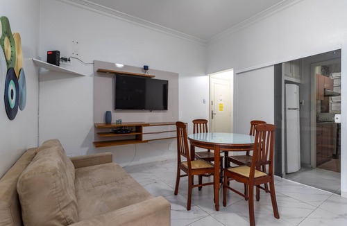 Copacabana Apartment | Style in Copacabana | Near the beach | BR403