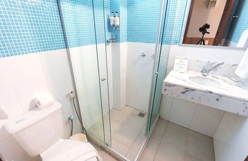 Vilas do Atlantico Hotel | Stylish Room Steps from Vilas do Atlântico Beach Retreat | Rooftop Pool