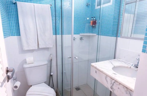 Vilas do Atlantico Hotel | Stylish Room Steps from Vilas do Atlântico Beach Retreat | Rooftop Pool