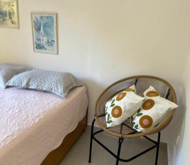 Portogalo House | Suíte 6 - Tucano