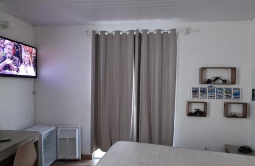 Santa Maria Madalena Apartment | Suíte do peruano