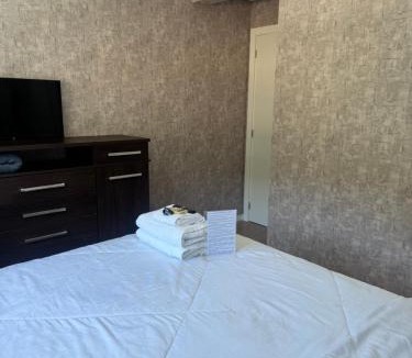 Florianopolis House | Suítes De Pádua - Quartos com banheiro privativo em casa ampla e completa em Santo Antônio de Lisboa - Florianópolis - SC - BR