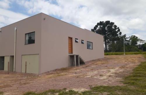 Ponta Grossa House | Suítes Flor do Maracujá 01