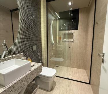 Industrial Apartment | Suite Boutique 101 Cheia de Graca