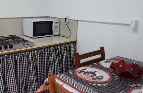 Cidade Nova Apartment | Suite + kitchen with air conditioning