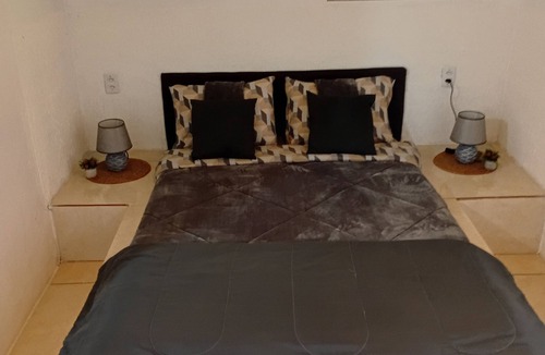 Santana do Livramento Cabin | Suite with private garage. Location: 5 km from the center. (Pets are welcome!)