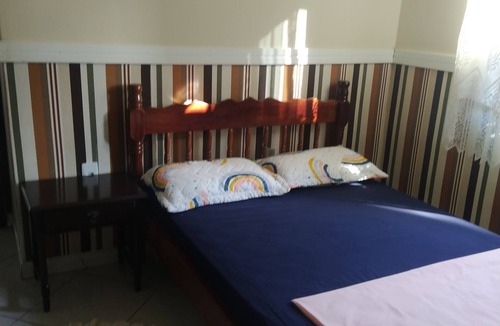 Picarras House | Sun, sea and a place to rest is here, house near Beto Carrero sure fun.