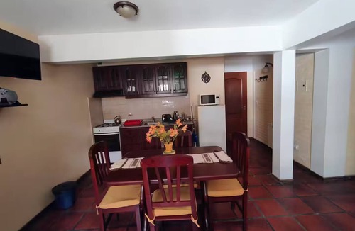 San Martin de los Andes Apartment | Taiquen Apart 5, con vista a la montaña y céntrico