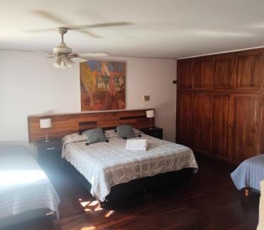 Mendoza City Center House | Tanino Guest House