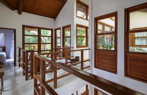 Porto Seguro House | TERRAVISTA condominium, beach and exclusive pool. VIEW OF THE CLIFF AND GOLF COURSE