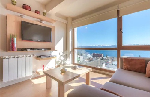 Centro Apartment | Terrazas del lago II BB and a view of Lake Nahuel Huapi