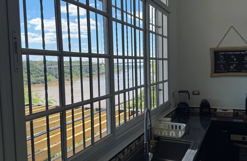 Puerto Iguazu House | The house on the Iguazú River