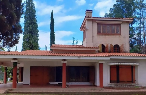 San Javier Department Cottage | The manor house hostel is located in a strategic point for touring the Traslasierras valley.