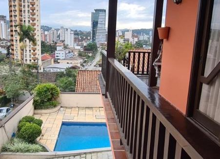 Velha House | Theora Suíte Theo