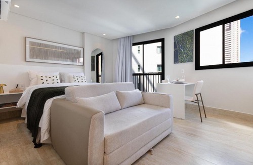 Madalena Apartment | Tolive Riverside - High-end studios in Recife with rooftop pool, gym, coworking space, laundry, snack bar, playground, and pet area by Carpediem