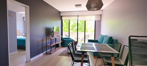 Caballito Apartment | Tranquilidad y confort en apart luminoso con balcón