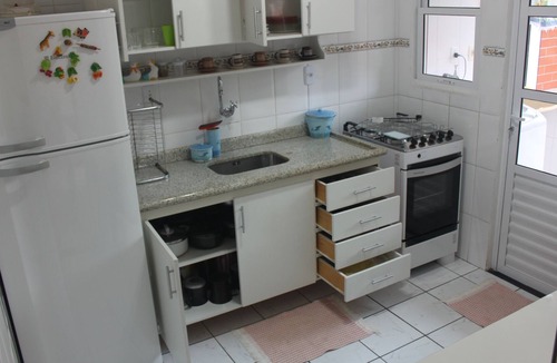 Toninhas House | Two Bedroom Condo Toninhas Beach.
