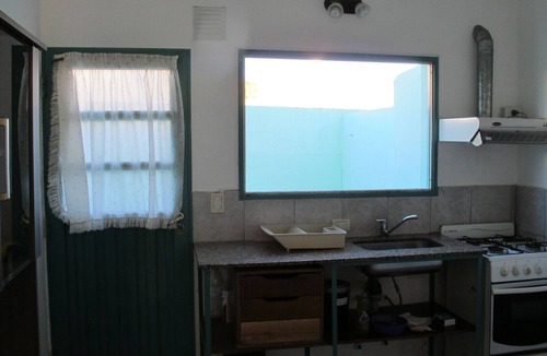 Puerto Madryn Apartment | Two story apartment with all services and amenities. Nice neighbor