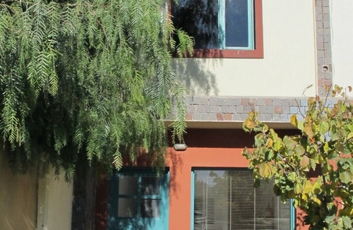 Puerto Madryn Apartment | Two story apartment with all services and amenities. Nice neighbor