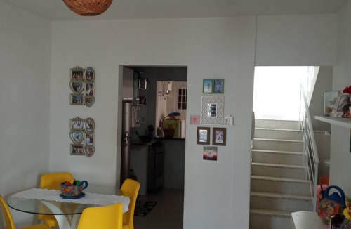 Caueira House | Two-story house with 3 bedrooms on Caueira beach, 200 meters from the sand.
