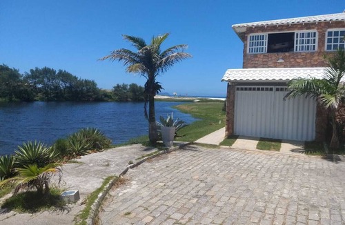 Foguete House | Upscale house on Rocket Beach
