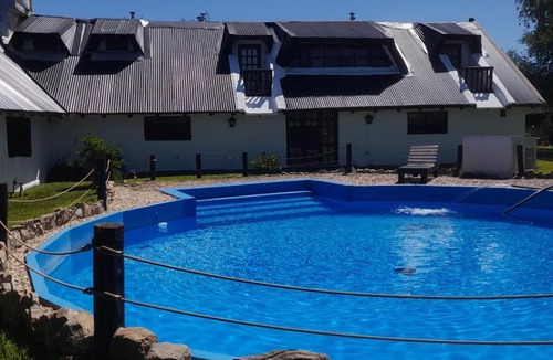 Gualeguaychu Hotel | Valdemoro Hosteria